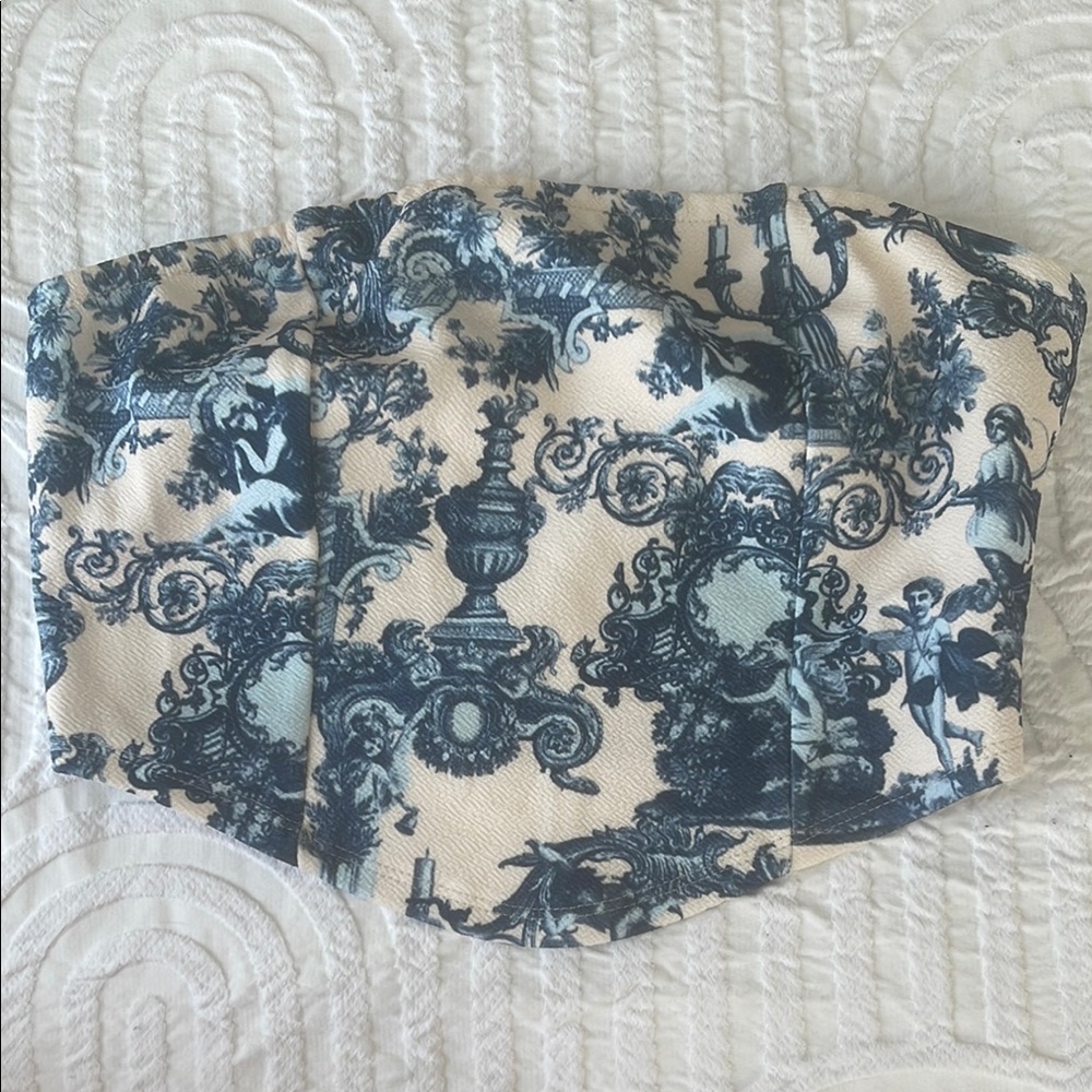 Blue and Cream Patterned Tube Too